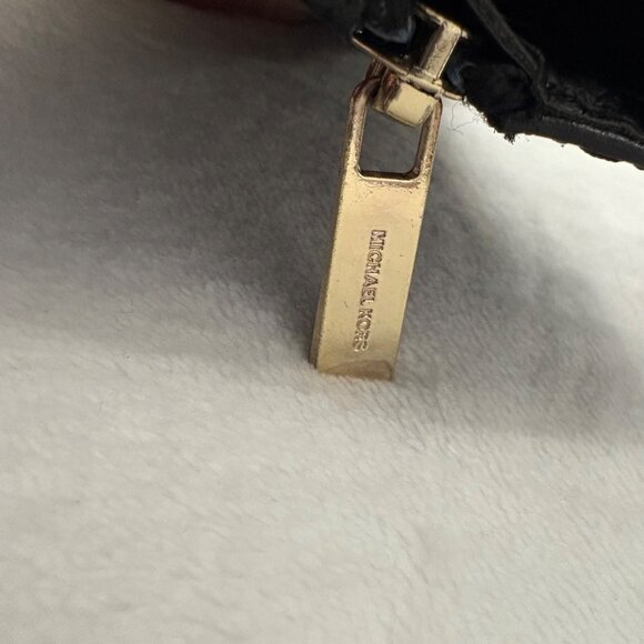 Michael Kors Girls Black Leather Logo Buckle Mid-Calf Boots Size 7 - Picture 4 of 13